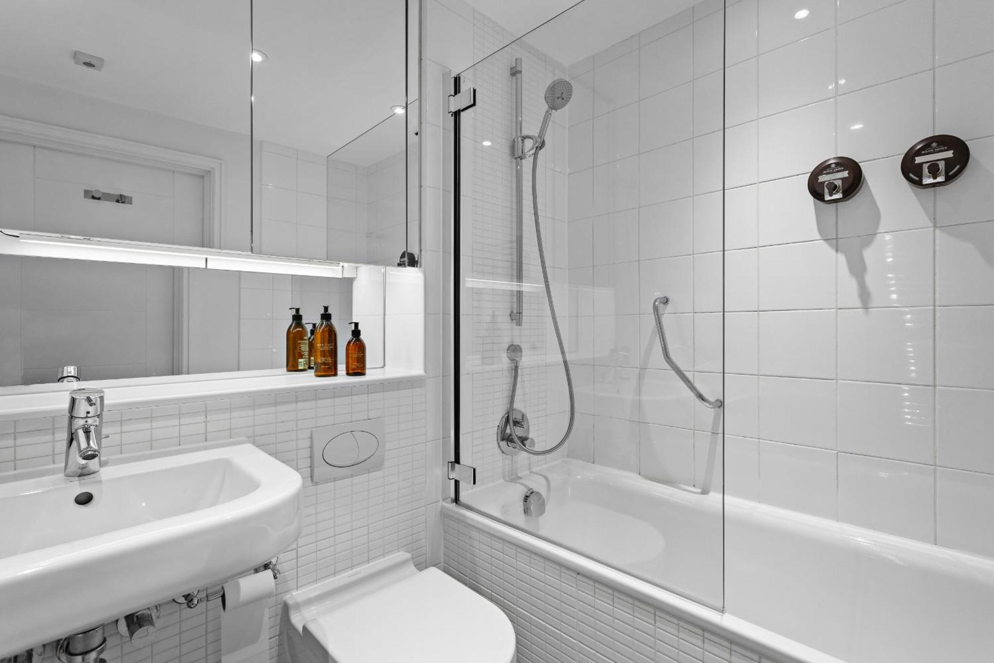 Dart Marina - Luxury Apartment On Marina 다트머스 외부 사진