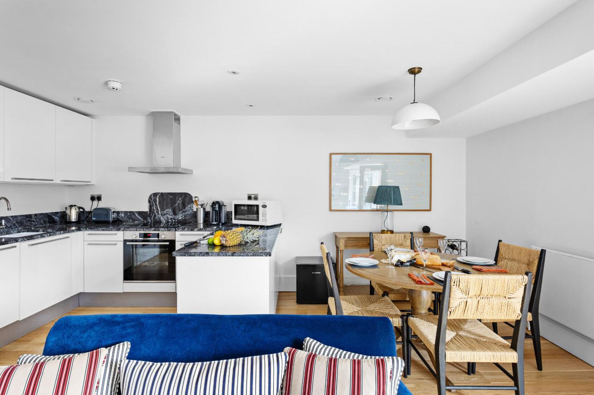 Dart Marina - Luxury Apartment On Marina 다트머스 외부 사진