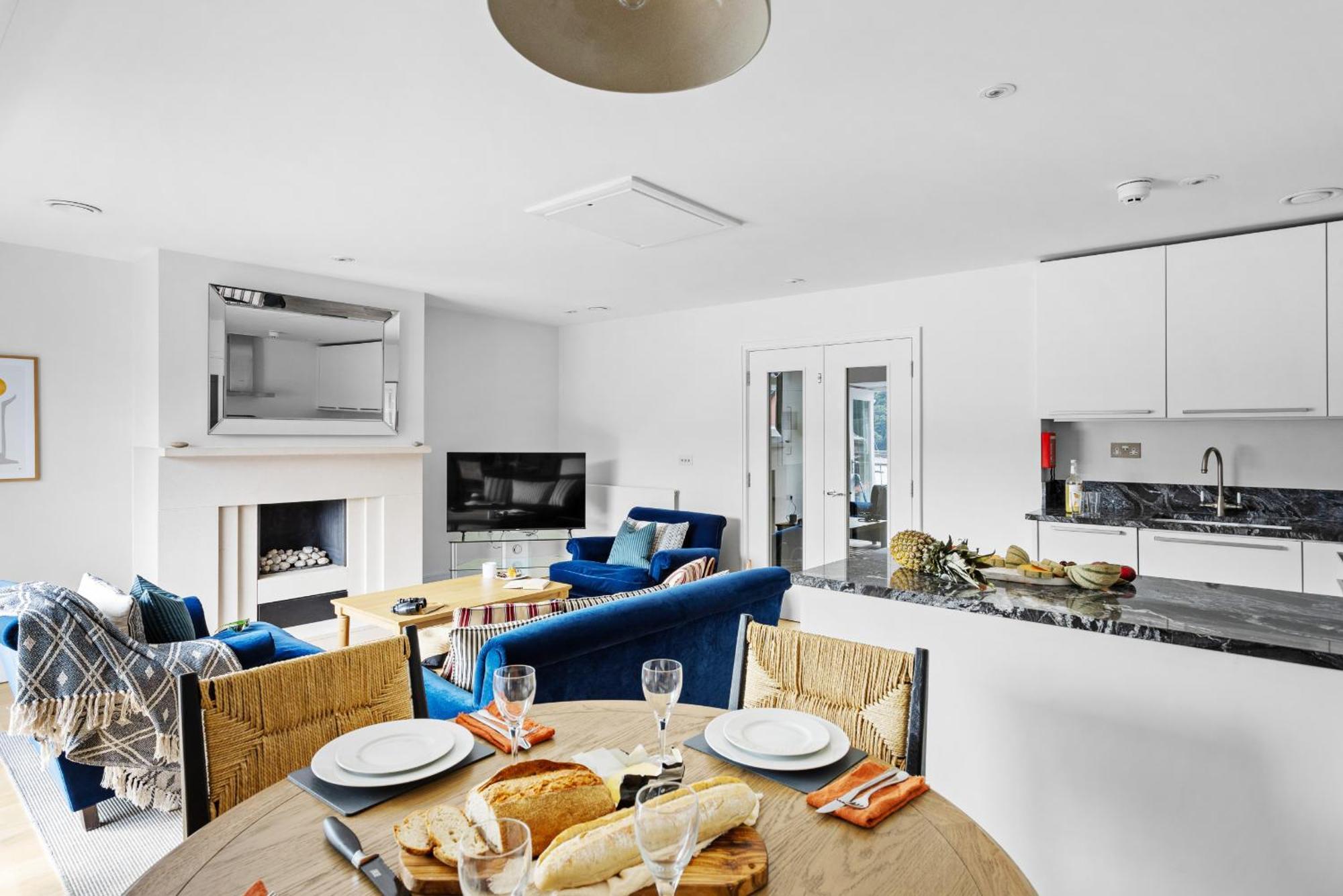 Dart Marina - Luxury Apartment On Marina 다트머스 외부 사진